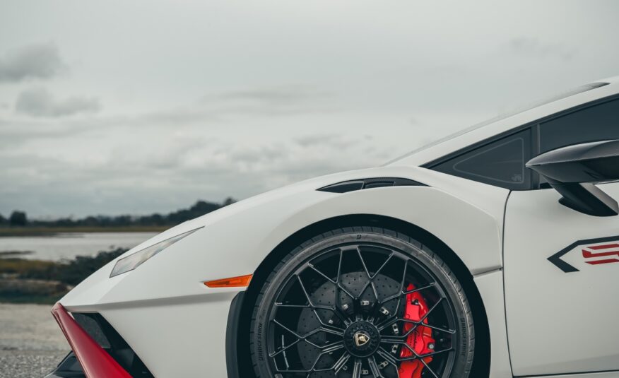 2021 LAMBORGHINI HURACAN STO – Clean Title