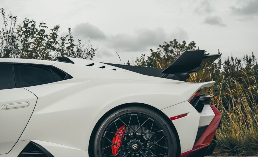 2021 LAMBORGHINI HURACAN STO – Clean Title