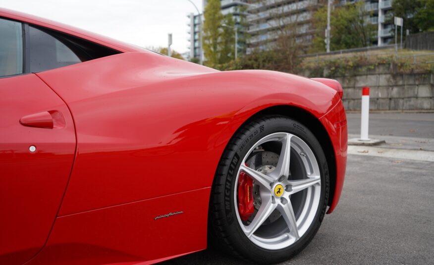 2013 FERRARI 458 ITALIA