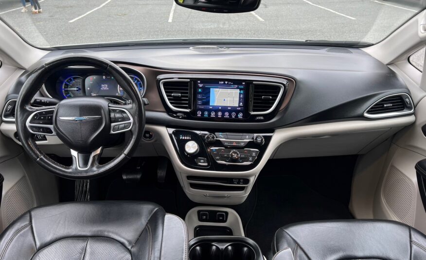 2019 Chrysler Pacifica Hybrid Touring-L Touring-L 2WD