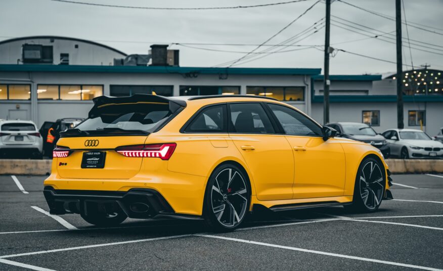 2022 AUDI RS6