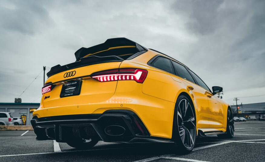 2022 AUDI RS6