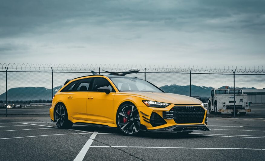 2022 AUDI RS6