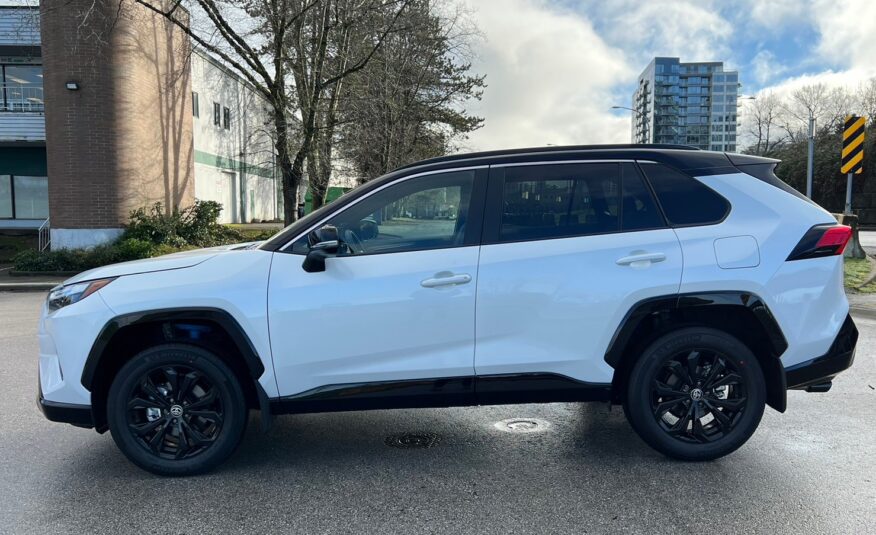 2025 Toyota RAV4 XSE hybrid-Most fuel-efficient Most Hold Value SUV