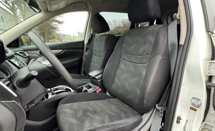 2016 NISSAN ROUGE