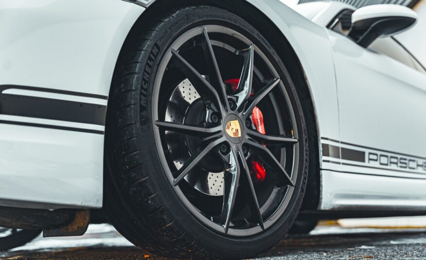 2018 PORSCHE 718 CAYMAN