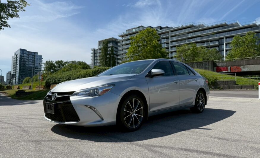 2015 TOYOTA CAMRY LE