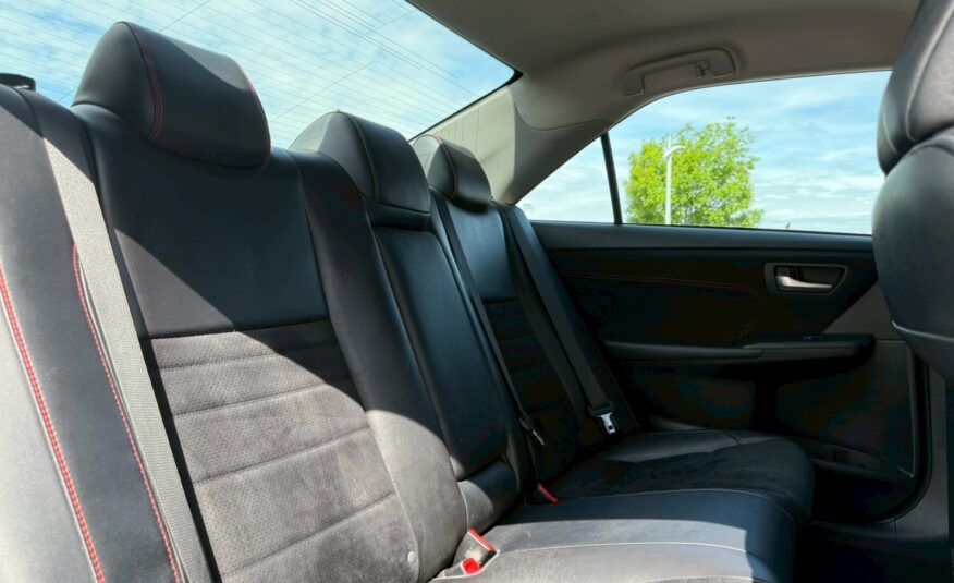 2015 TOYOTA CAMRY LE